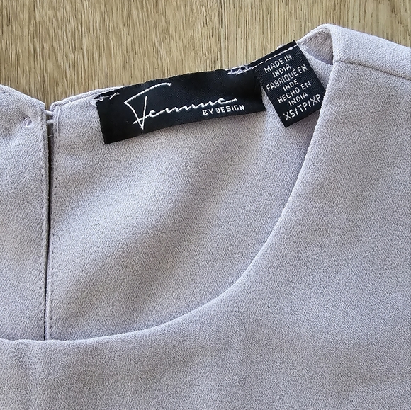 Lilac Blouse Sleeveless by Femme by Design Size XS - Picture 4 of 4